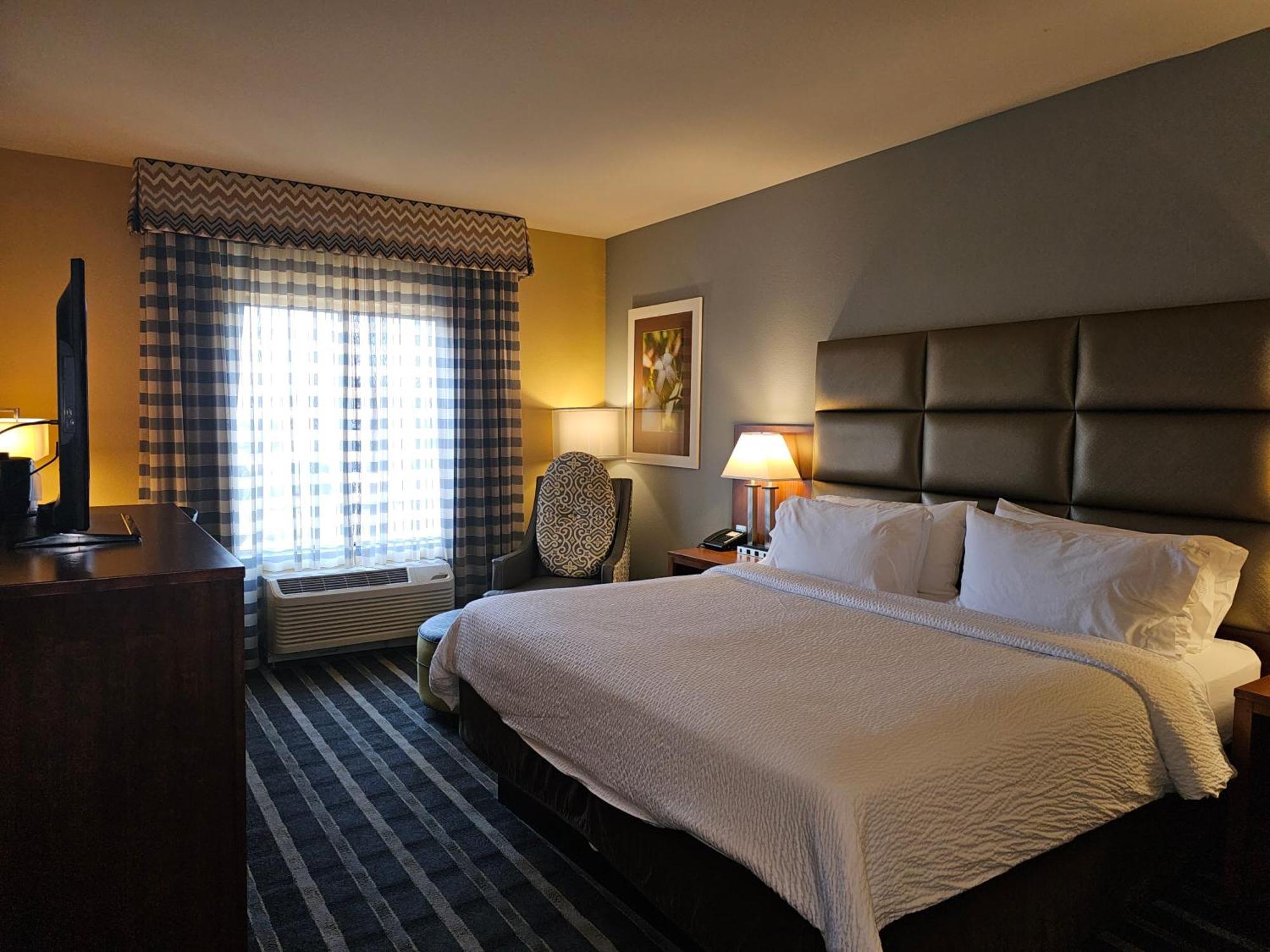 Holiday Inn Express & Suites Perry-National Fairground Area By Ihg Экстерьер фото